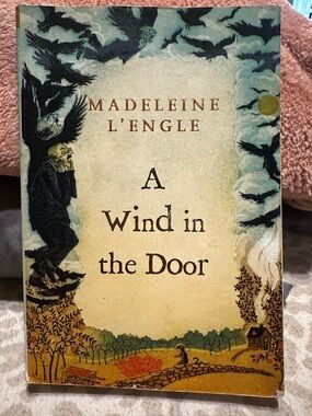 Madeleine L'Engle "A Wind in the Door" Vintage Cover - Blue, Cream, Black